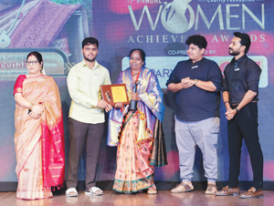 Raindropss Women Achiever Awards
